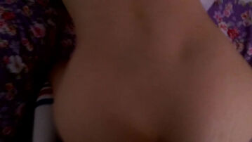 后入大屁股纹身骚妞  叫得high