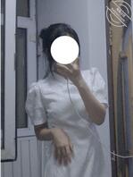 超级喜欢这件旗袍。0