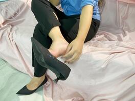 在职场为人陈总点拨了大外甥，舅妈的脚脚展示0