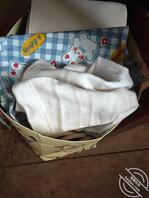 表妹出去玩，留下穿过的白袜作为我的补偿0