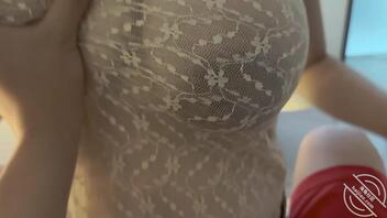 189、骚姐的逼里全是水，骚逼当然就要内射！2