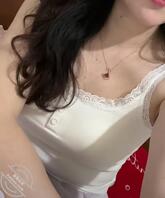 老公还没有回来，有给看jj的么。1