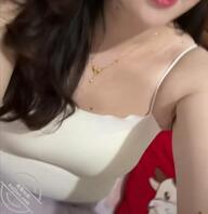 老公还没有回来，有给看jj的么。2