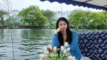 欲把西湖比西子，淡妆浓抹总相宜