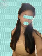 偷拍女同学内衣，意外发现她存的裸照0