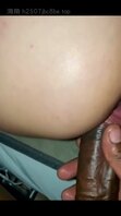 老公说最想找个黑人这么肏我，他在一边看着黑人大鸡巴这么肏我骚逼