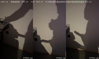 奖励小母狗吃主人肉棒