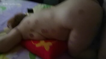 青岛骚逼老公不行让我来