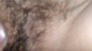 母狗又出去约了，妇科病艹出来了，大姨妈半个月都不干净！男友第一视角，抠逼