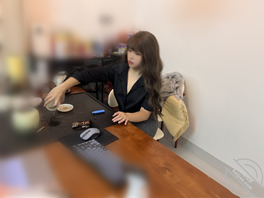 （免费视频）放假舅妈家里孩子面前操舅妈-完结1