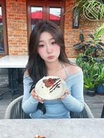 骚逼母狗朋友圈发的vs给我发的1