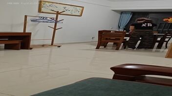 1.第一次发帖持续更新，跟亲家姐同居一个多月了，天天幻想着操她