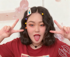 骚臭逼想和大肉棒合影0