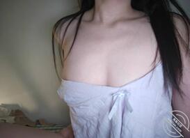 宿舍拍裸照诱惑你，能不能让你硬起来？2