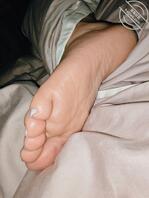 偷拍老婆睡着骚脚0