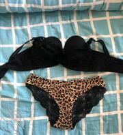 绿母投稿，求意淫重评短发丝袜熟女骚妈2