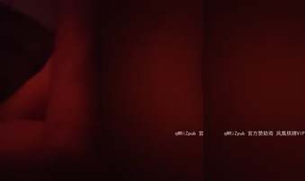 问她第一次什么感觉 声音好听