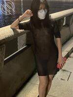 带骚逼老婆玩露出9