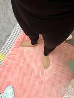 玩上一贴嫂子丝袜和瑜伽裤的照片 2