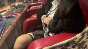 同好分享淫妻七 大奶甜美母狗