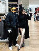 00后绿奴伺候绿主和舞蹈系女友操逼0