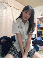 超嫩的高中妹妹,重金砸出自慰视频,清纯背后的反差你想看吗
