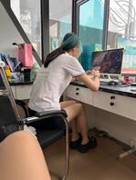 一起工作的前台被厕拍，绝对真实，大学生1750