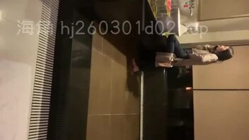 人妻临时起意跟我打一炮