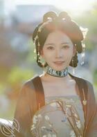 三个姐姐都好骚，真想跟她们做爱。1