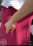 更新,大姨子来我家,摸了扣了用鸡顶了她的屁股,露出鸡巴给她看了…她好像…1