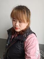 玩了嫂子原味后，忍住不理嫂子