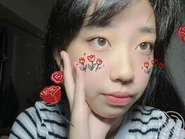 好无聊～来带着名字评价yy我嘛～我是婊子母狗宫洁滢～汪汪汪