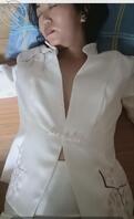 白色职业装套装妈妈