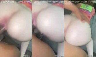 上海白嫩富家女享受巨大黑屌