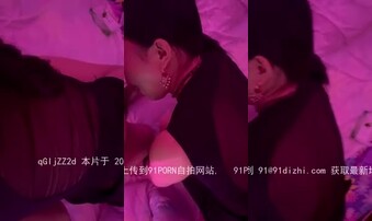 少妇服务就是好最后射嘴里爽死了