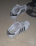 上期女高阿迪达斯原味 上脚0