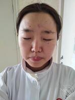 护士宾馆约炮，在家里给炮友拍照1