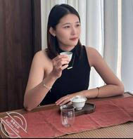 快来操我，大鸡巴塞我嘴里2