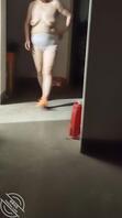 我妈洗完澡想找干吗1