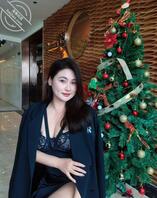 性感的表妹，大家看看有没有欲望