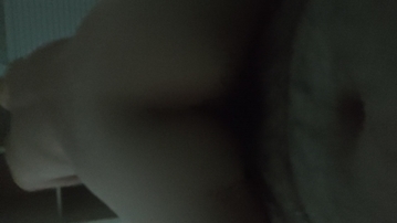 情人喜欢被打屁股