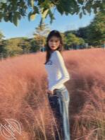 我忍不住了，我要爆了，我要发情发骚了。。2