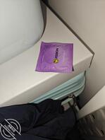 三更半夜把避孕套放妈妈房间门口2