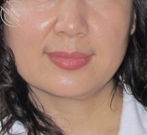 找人陪我的寡妇老妈去给我爸烧纸