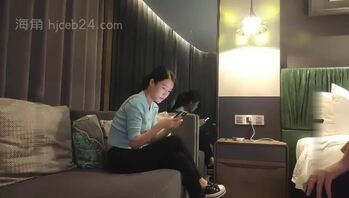 【探花】背着新婚老公出来约炮赚钱，阴毛茂密一看就是个骚货