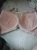 搞到了丈母娘胸罩，忍不住0