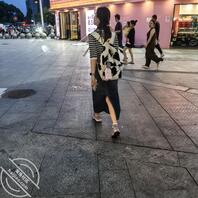 晚上干她1