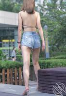 真性感，真让想入非非啊，