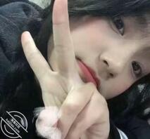 新聊的嫩妹，求屏射！！