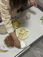 原创（89）跟老妈陪大舅喝酒，灌醉老妈用力干她（福利）非完整版